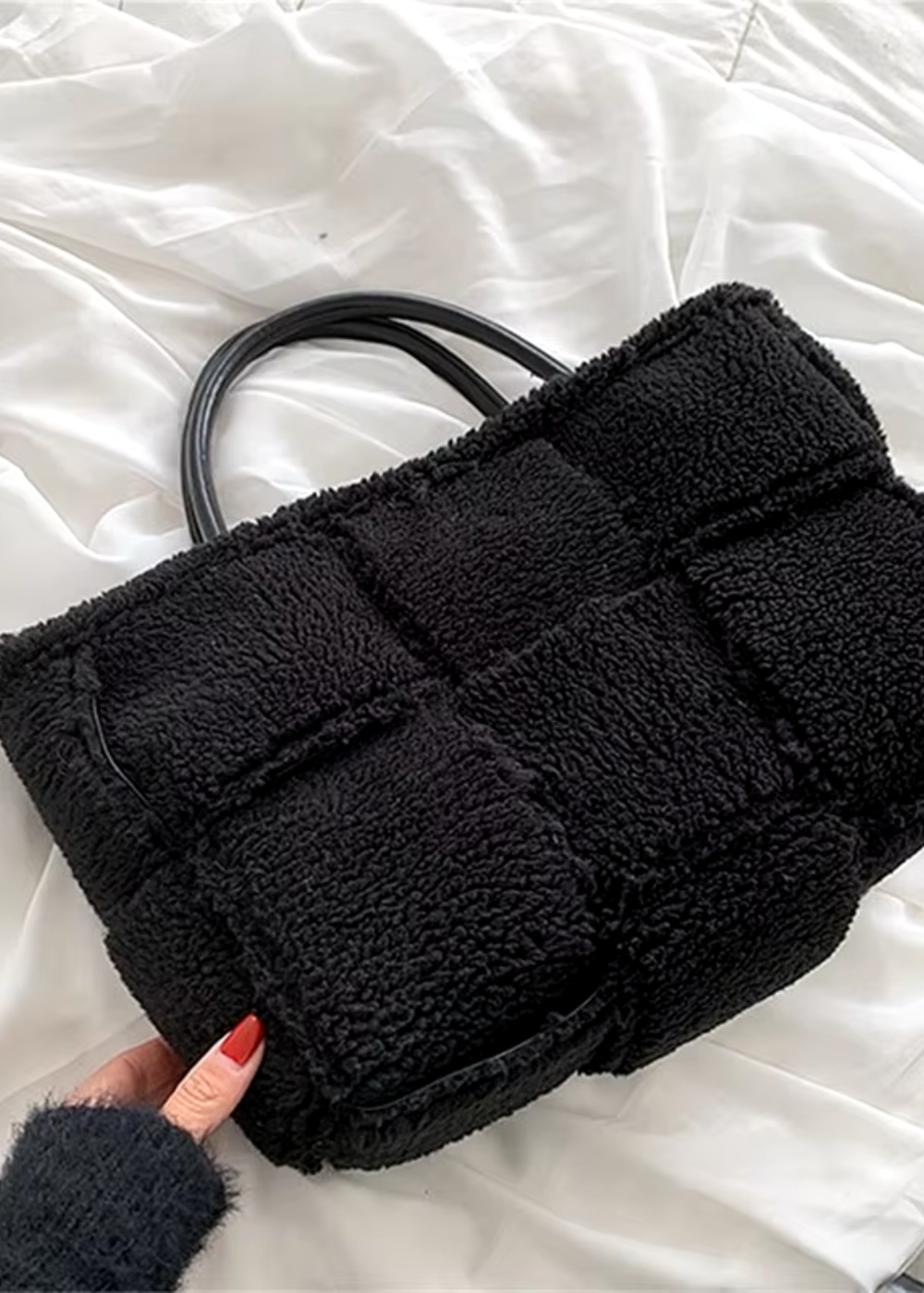Handtasche Damen – Weiche Tasche mit Reißverschluss – Plüsch