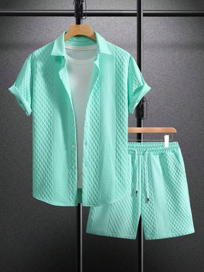 Modernes Herren-Set mit 3D-Waffelstruktur | Hemd & Shorts