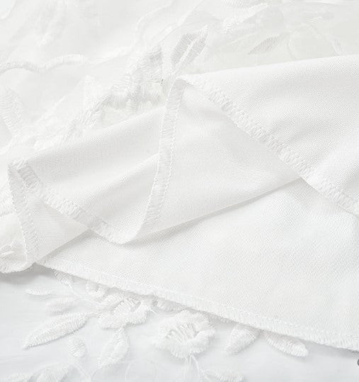 Mila - Elegantes Cocktailkleid für besondere Anlässe.