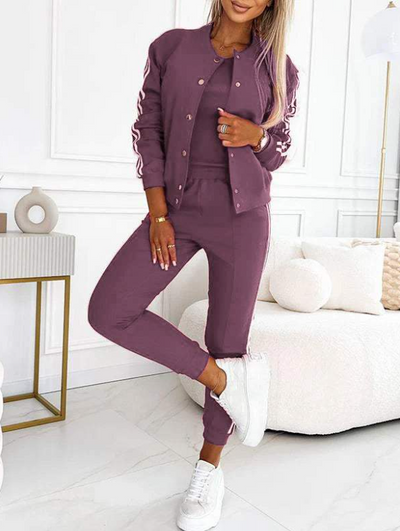 Dreiteiliges Set aus Top, Baseballjacke und hose