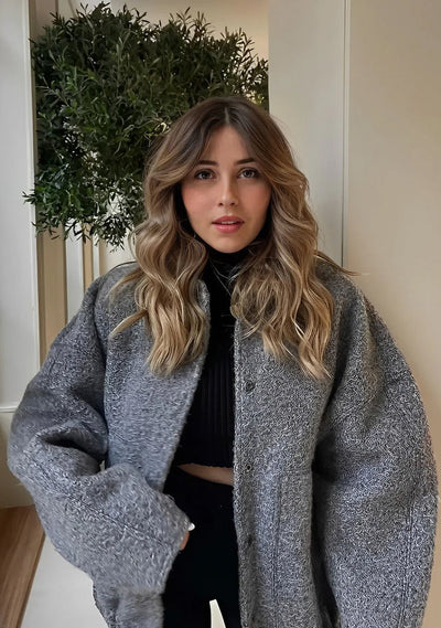 Izzy - Eine leichte Bomberjacke für Damen, ideal für den Frühling