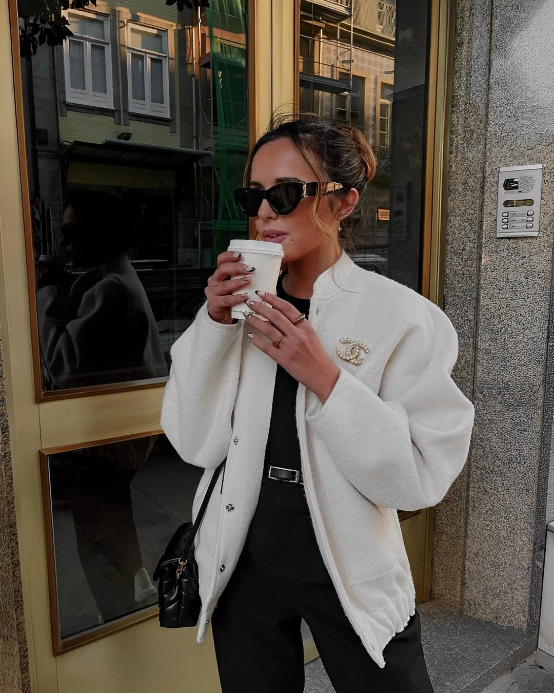 Izzy - Eine leichte Bomberjacke für Damen, ideal für den Frühling