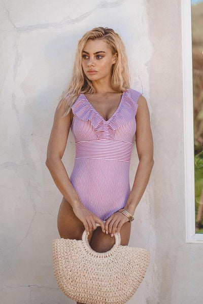 Lucia – Figurbetontes gestreiftes Badeanzug