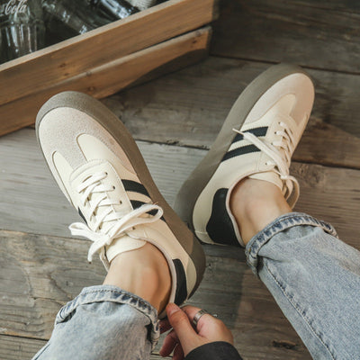 Serina Retro Gestreifte Sneakers