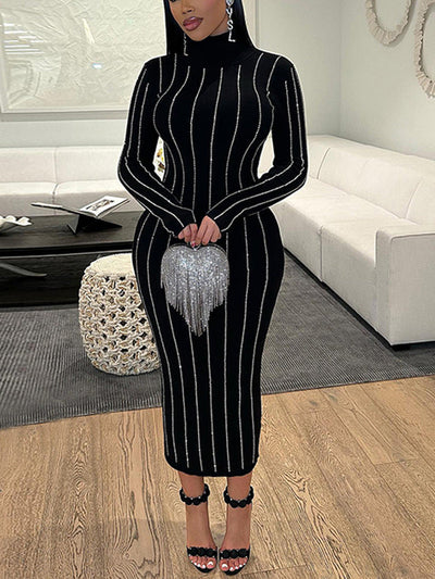 Damen elegantes Strickkleid mit hohem Rollkragen und vertikalen Streifen Heidi-Mode