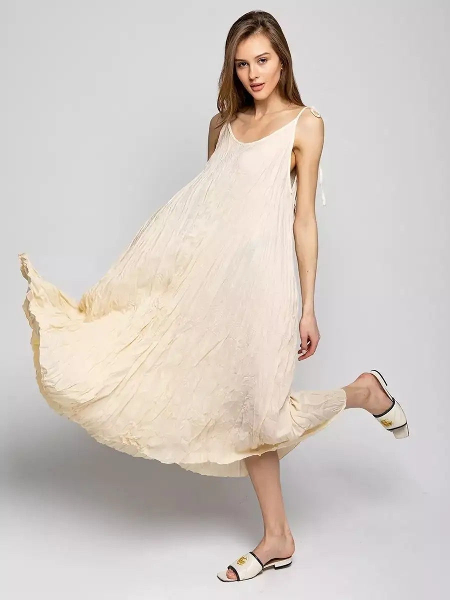 Damen luftiges Maxikleid mit Trägern und lässigem Faltenwurf Heidi-Mode