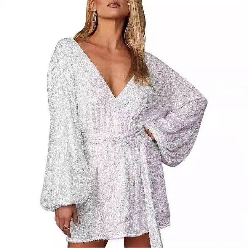 Damen Glitzernder Morgenmantel mit elegantem V-Ausschnitt und breiten Ärmeln Heidi-Mode