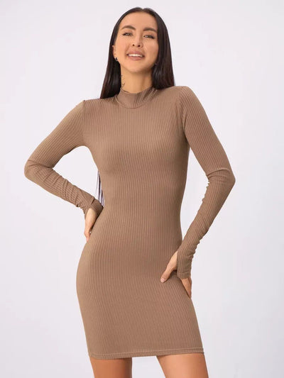 Damen figurbetontes Strickkleid mit hohem Rollkragen und feiner Rippstruktur Heidi-Mode