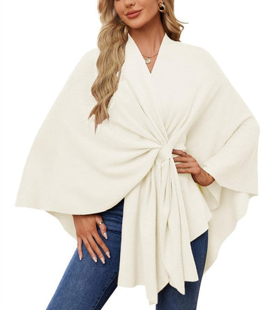 Damen eleganter Strickponcho mit raffinierten Drapierungen und Taillengürtel Heidi-Mode