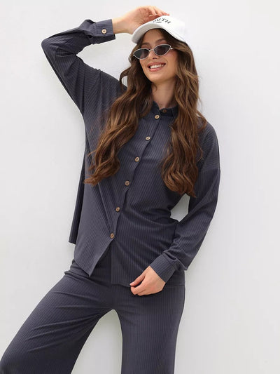 Damen gestreiftes Komfort-Set mit Knopfverschluss und lässigem Schnitt Heidi-Mode