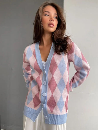 Damen kuscheliger Cardigan mit Rautenmuster und Knopfverschluss Heidi-Mode