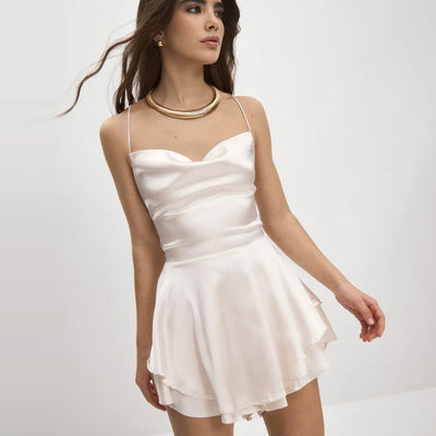 Damen elegantes Minikleid mit herzförmigem Ausschnitt und asymmetrischem Rock Heidi-Mode