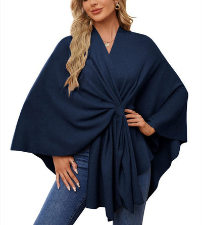 Damen eleganter Strickponcho mit raffinierten Drapierungen und Taillengürtel Heidi-Mode