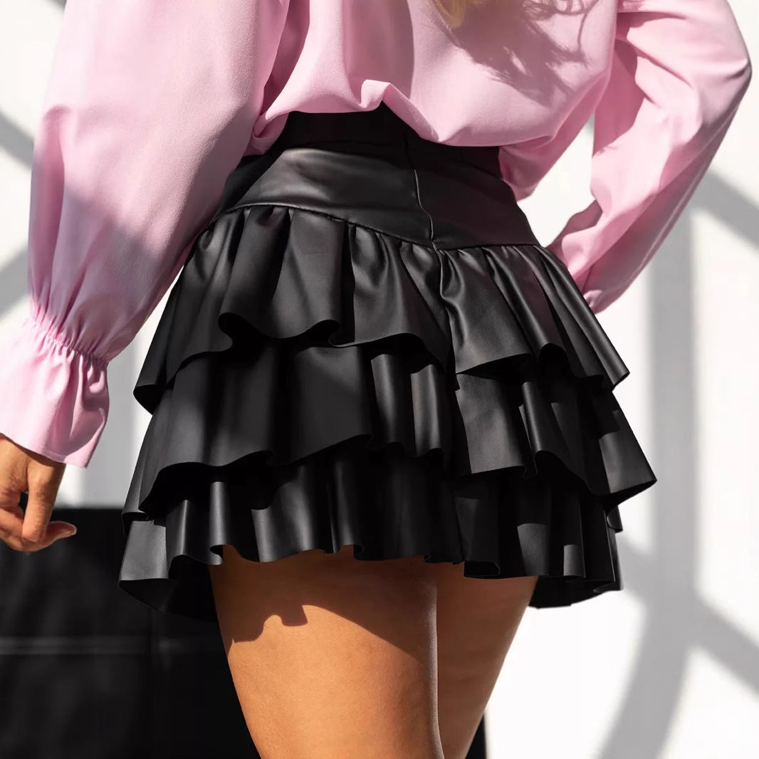 Damen Layered Minirock mit voluminösen Rüschen und tailliertem Gürtel Heidi-Mode