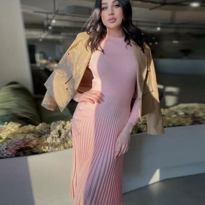 Damen elegantes Strickkleid mit feiner Rippstruktur und asymmetrischem Saum Heidi-Mode