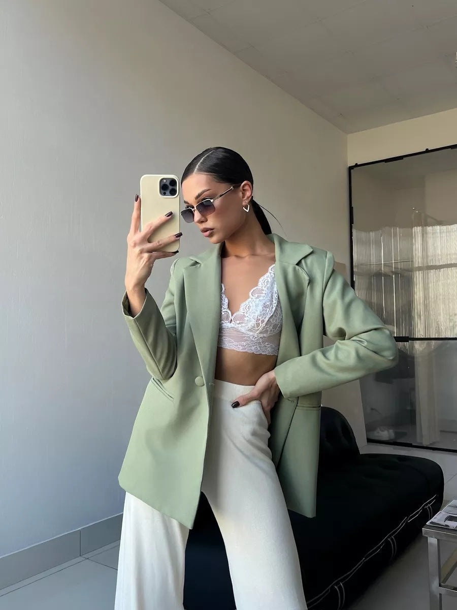 Damen eleganter Doppelknopf-Blazer mit praktischen Taschen und lässigem Schnitt Heidi-Mode