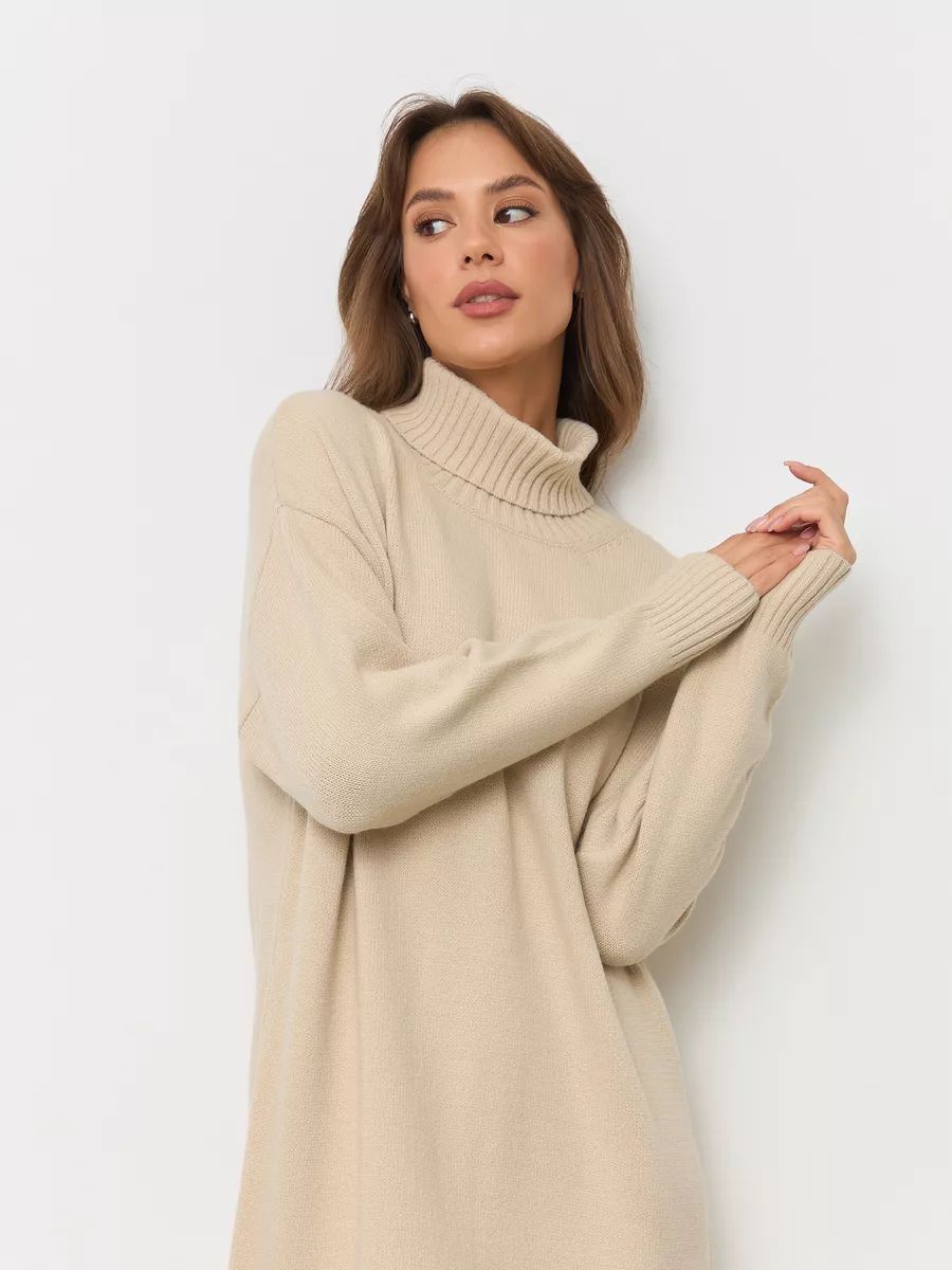 Damen gemütliches Strickkleid mit hohem Rollkragen und seitlichem Schlitz Heidi-Mode