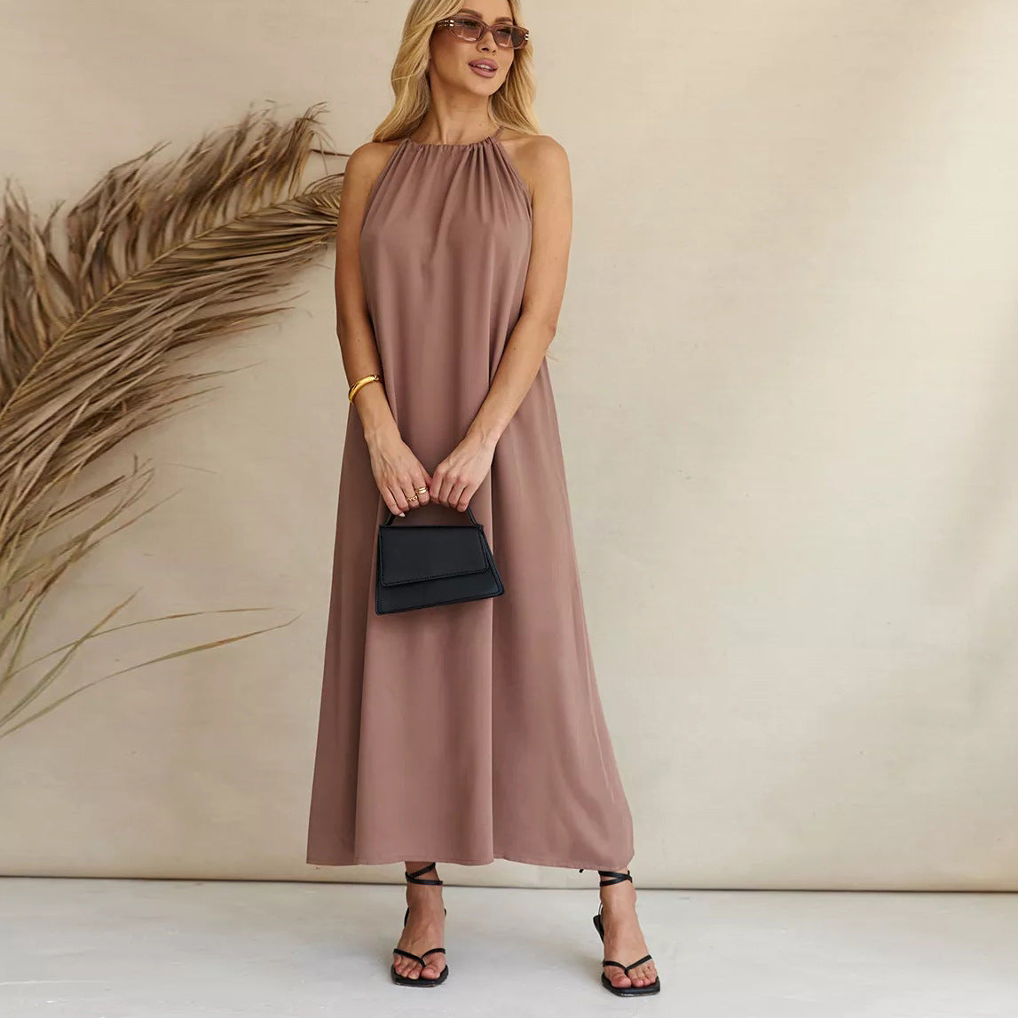 Damen Maxikleid mit gerafftem Ausschnitt und Taillengürtel Heidi-Mode