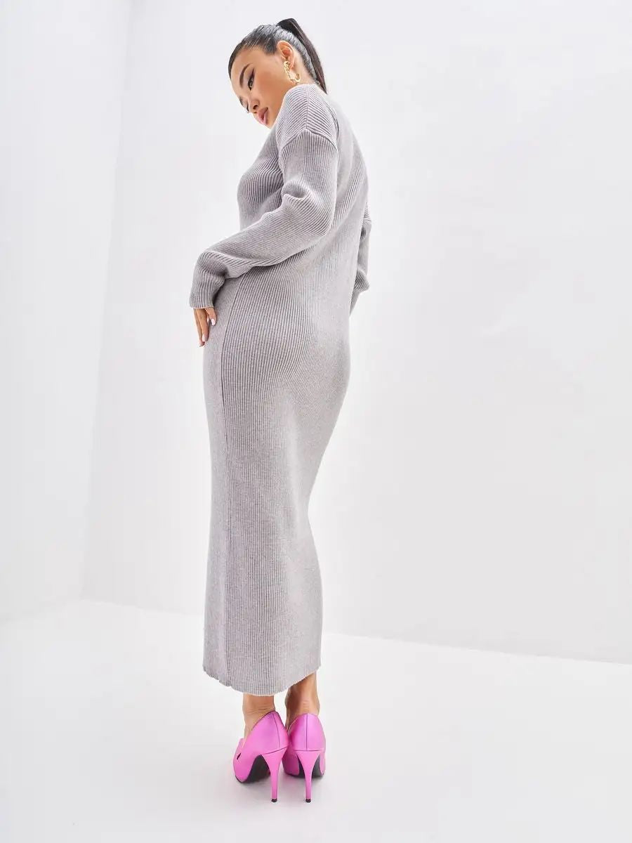 Damen Strickkleid mit V-Ausschnitt, Knopfleiste und figurbetonter Silhouette Heidi-Mode