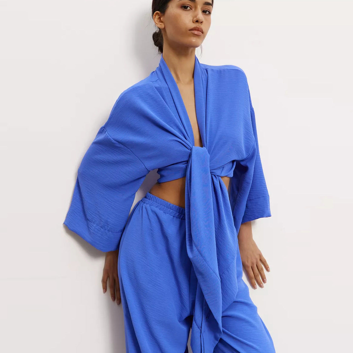 Damen eleganter Kimono-Style Morgenmantel mit stilvollem Gürtel und langen Ärmeln Heidi-Mode