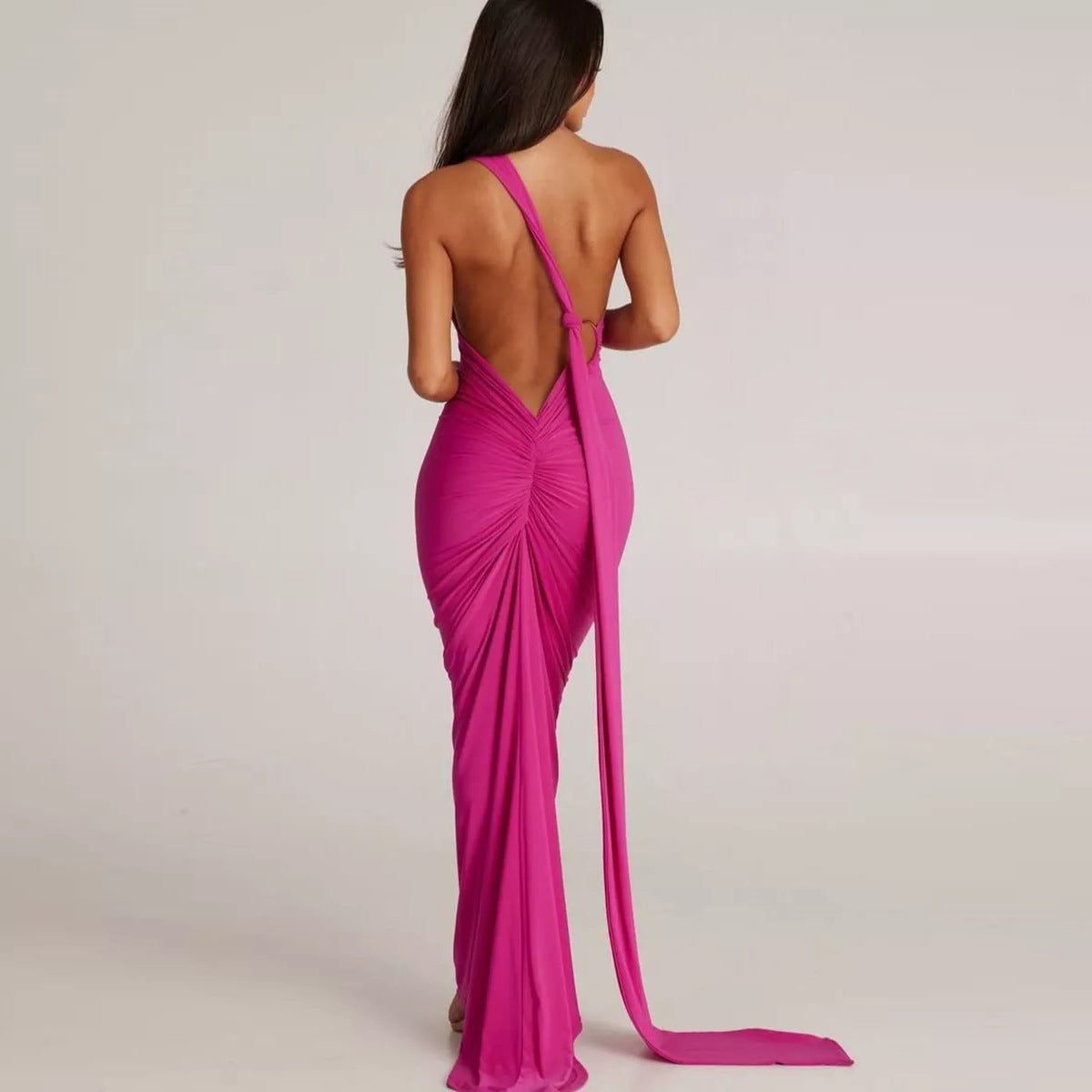 Damen Maxi-Dress mit asymmetrischem Ausschnitt und raffinierten Drapage-Details Heidi-Mode