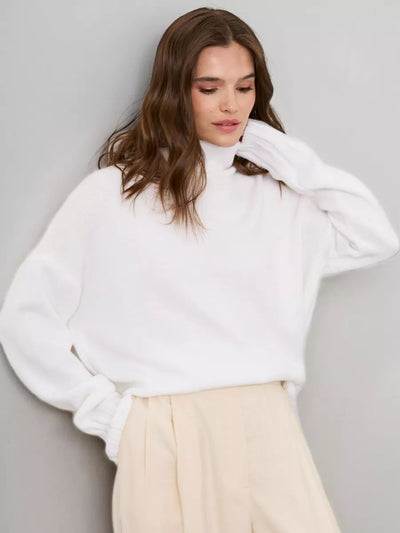 Damen Oversized Strickpullover mit hohem Kragen und seitlichen Schlitzen Heidi-Mode