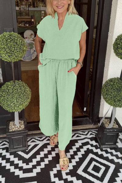 Damen Jumpsuit mit lockerer Passform und elegantem V-Ausschnitt Heidi-Mode