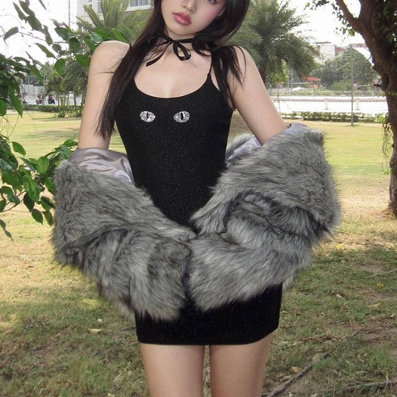 Damen glamouröses Minikleid mit schimmerndem Glitzer und verführerischem Ausschnitt Heidi-Mode