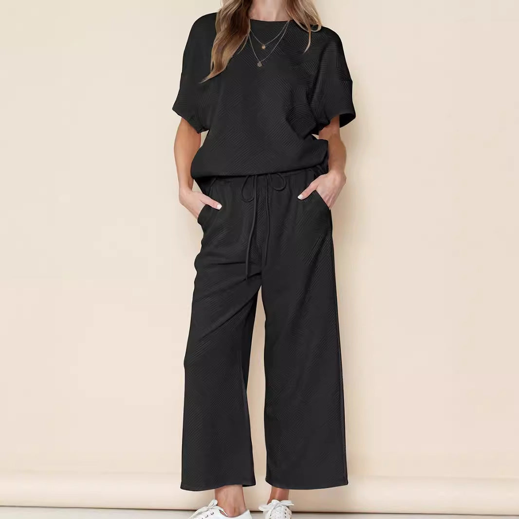 Damen bequemer Lounge-Anzug mit weitem Schnitt und modischen Details Heidi-Mode