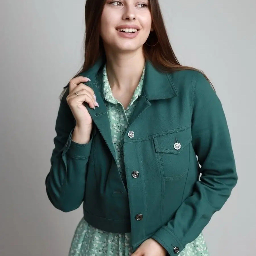 Damen Jeansjacke im modernen Schnitt mit praktischen Taschen Heidi-Mode