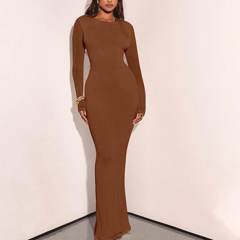 Damen figurbetontes Maxikleid mit elegantem Rundhalsausschnitt und langen Ärmeln Heidi-Mode