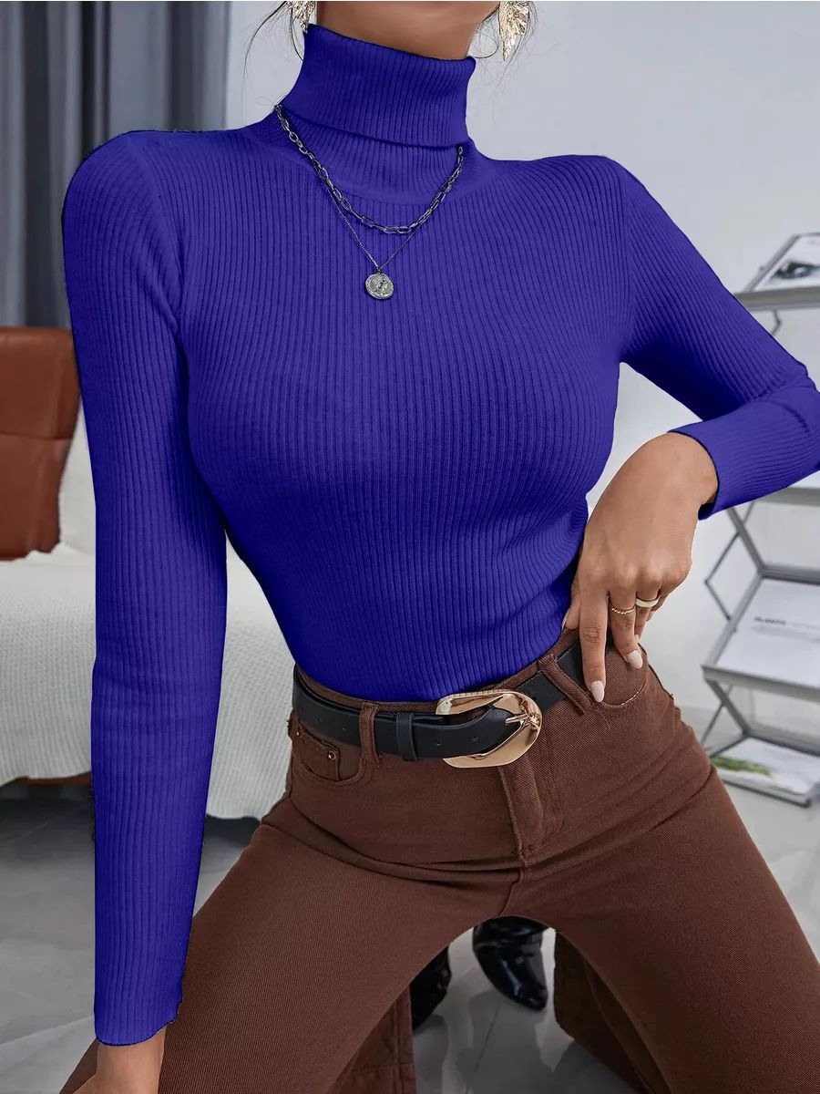 Damen figurbetontes Langarmoberteil mit hohen Kragen und feiner Rippstruktur Heidi-Mode