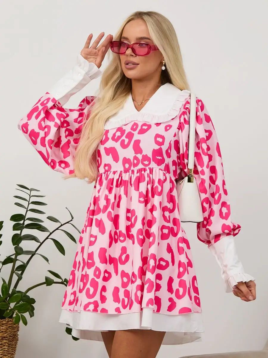 Damen Minikleid mit großzügigem Kragen und lässigem Leoprint Heidi-Mode