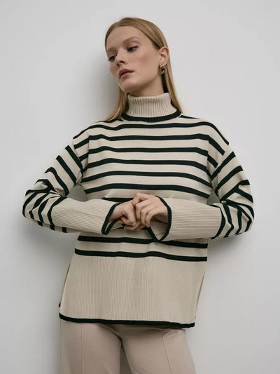 Damen gestreifter Pullover mit Rollkragen und strukturiertem Design Heidi-Mode