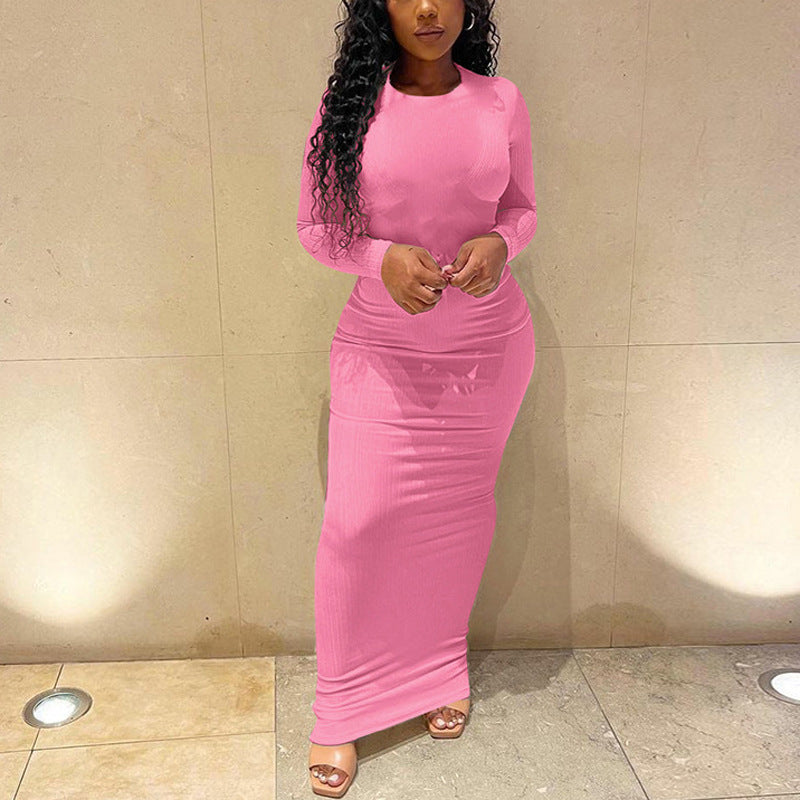 Damen figurbetontes Maxikleid mit elegantem Rundhalsausschnitt und langen Ärmeln Heidi-Mode