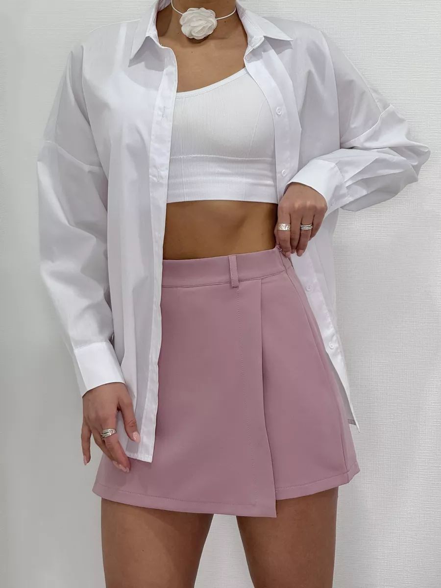 Damen cropped Oberteil mit auffälligem Knotendesign und figurbetontem Schnitt Heidi-Mode