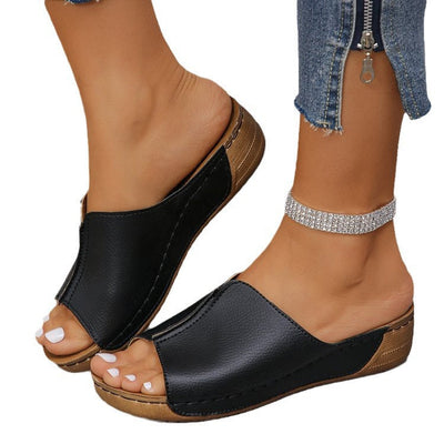 Damen Pantoletten aus hochwertigem Leder mit komfortablem Fußbett und rutschfester Sohle Heidi-Mode