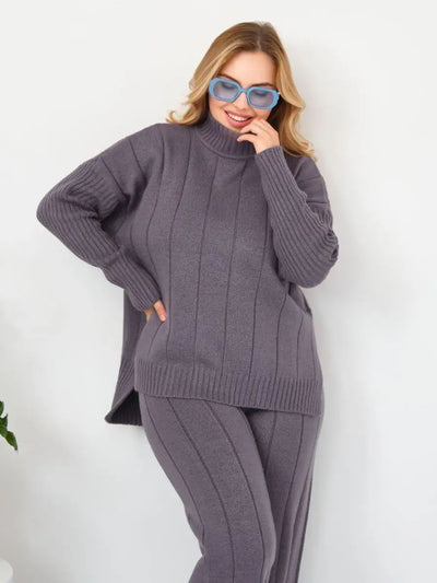 Damen lässiger Strickanzug mit hochgeschlossenem Kragen und elegantem Rippenmuster Heidi-Mode