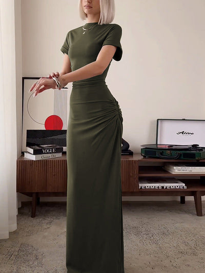 Damen Maxi-Kleid mit elegantem Rüschendesign und figurbetonter Silhouette Heidi-Mode