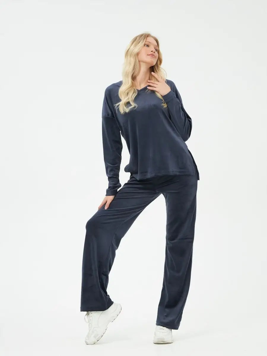 Damen Kuscheliges Lounge-Set mit V-Ausschnitt und weitem Bein Heidi-Mode