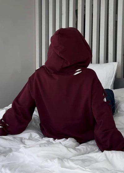 Oversized Hoodie Damen – Burgundy Kapuzenpullover mit Print & Rissen
