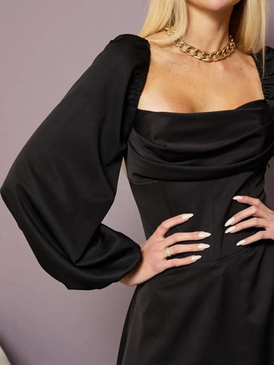 Damen elegantes Kleid mit hochwertigen Raffungen und puffärmeligen Details Heidi-Mode