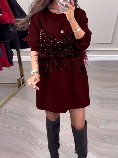 Damen modisches Sweatkleid mit Paillettenoberteil und Federn Heidi-Mode