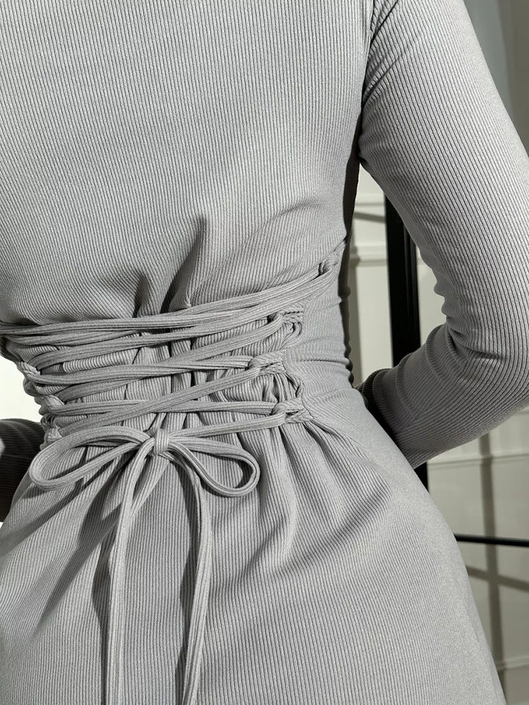 Damen figurbetontes Strickkleid mit Rundhalsausschnitt und langen Ärmeln Heidi-Mode