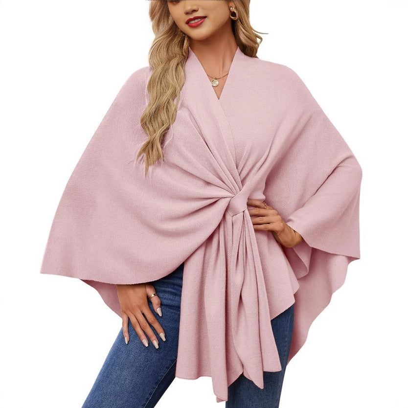 Damen eleganter Strickponcho mit raffinierten Drapierungen und Taillengürtel Heidi-Mode