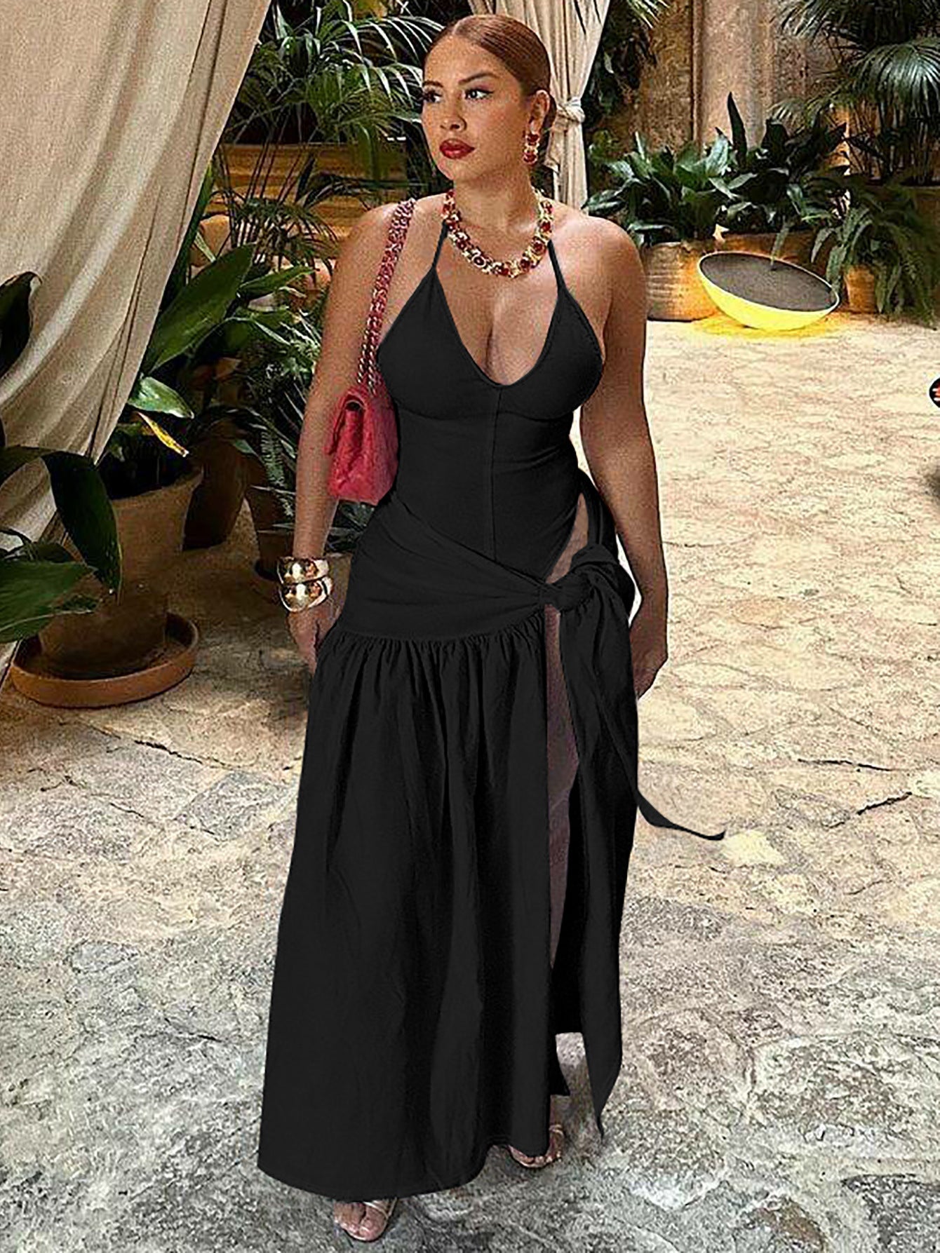 Damen Maxikleid mit tiefem V-Ausschnitt und seitlichem Schlitz Heidi-Mode