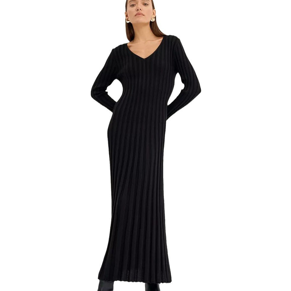 Damen Maximales Strickkleid mit V-Ausschnitt und elegantem Rippmuster Heidi-Mode