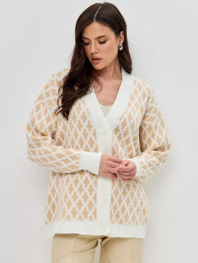 Damen Strickjacke mit modernem grafischen Muster und entspannter Passform Heidi-Mode