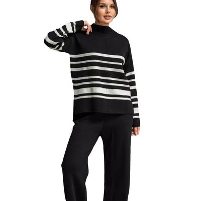 Damen lässiges Strickanzug mit stylischem Streifenmuster und hohem Kragen Heidi-Mode