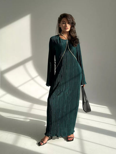 Damen luxuriöses Plisseekleid mit weitem Schlagärmeln und elegantem Schnitt Heidi-Mode
